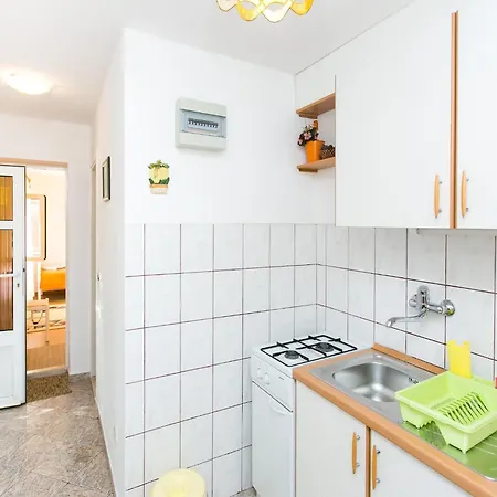 Aneli - One Bedroom With Terrace And Sea View A3